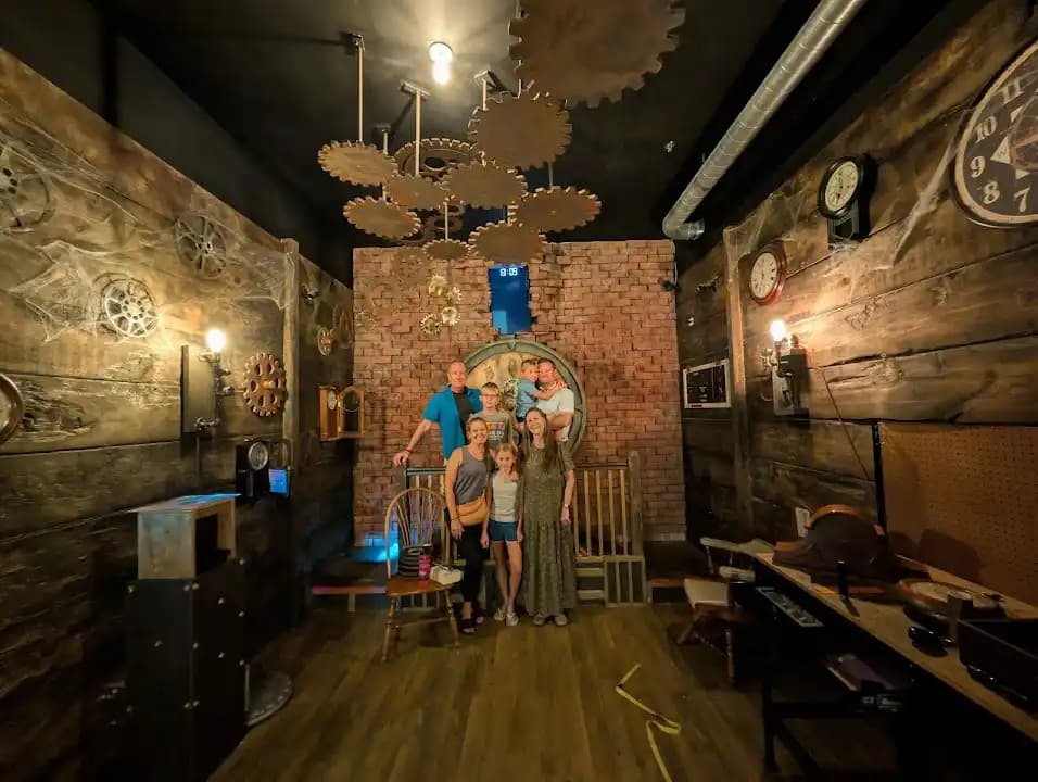Escape Factor image 8