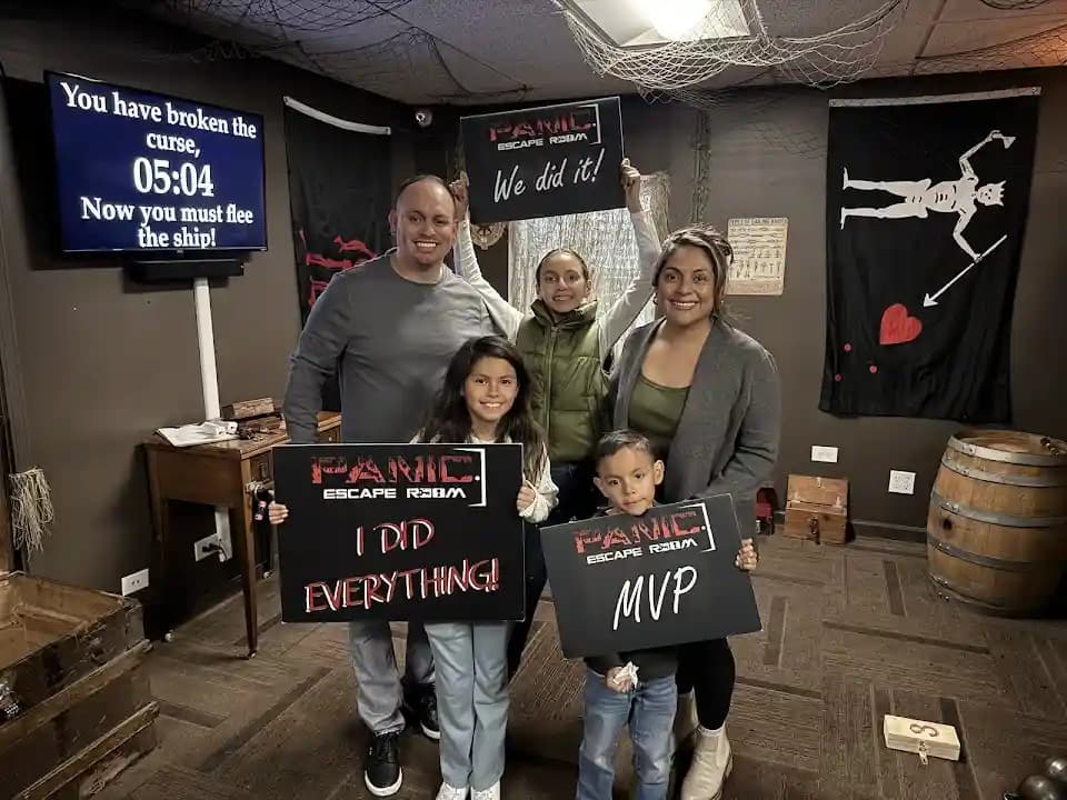 Panic Escape Room Games image 9