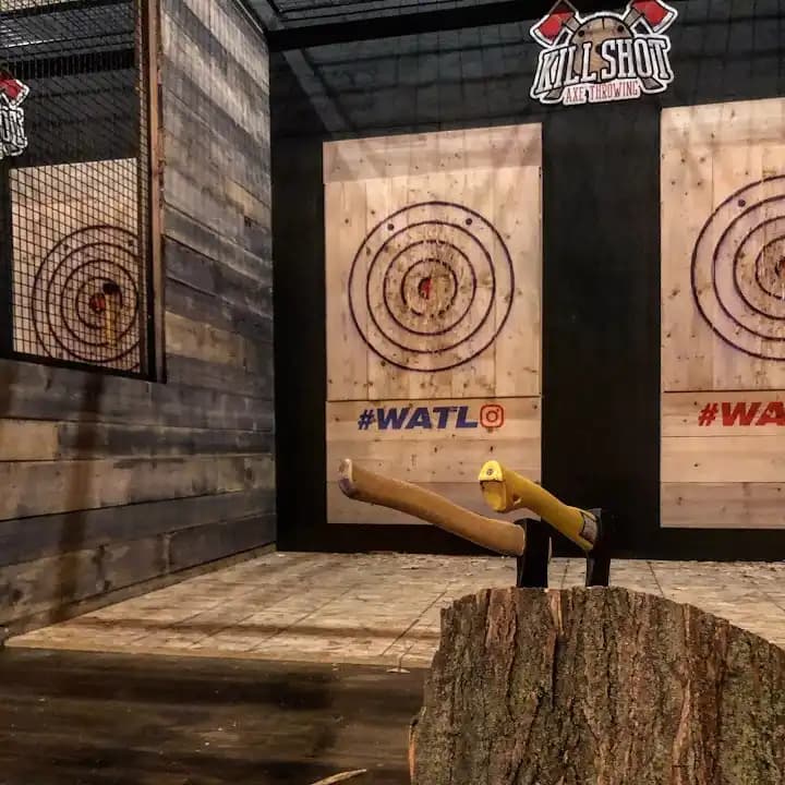 Bull & Bear Axe Throwing image 3
