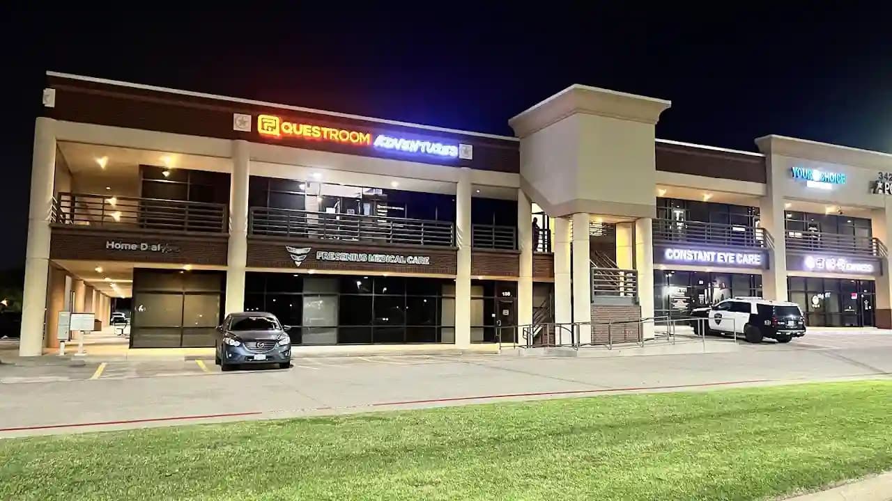 QUEST ROOM - Dallas Escape Rooms image 4