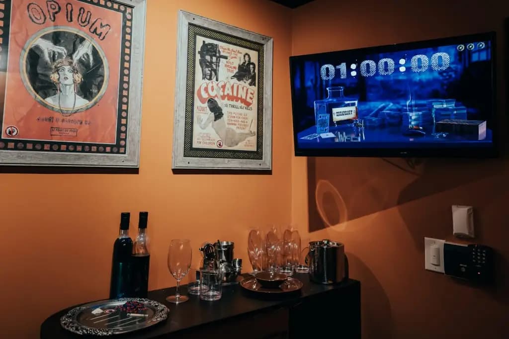 Escapology Escape Rooms Dallas - Victory Park image 9