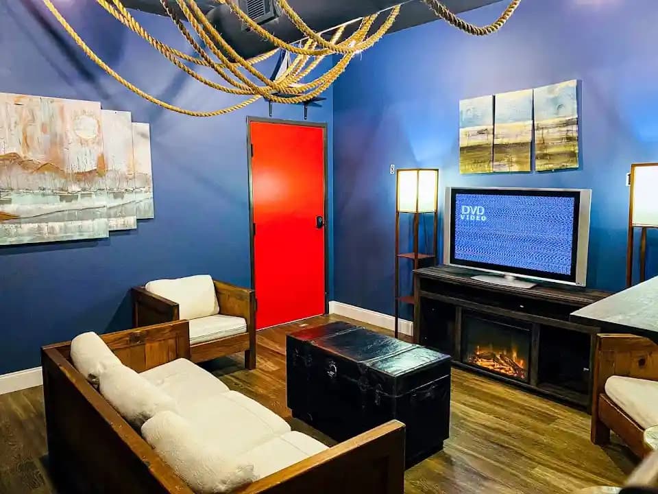 Red Door Escape Room image 4