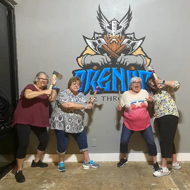 Drengr Axe Throwing image 3