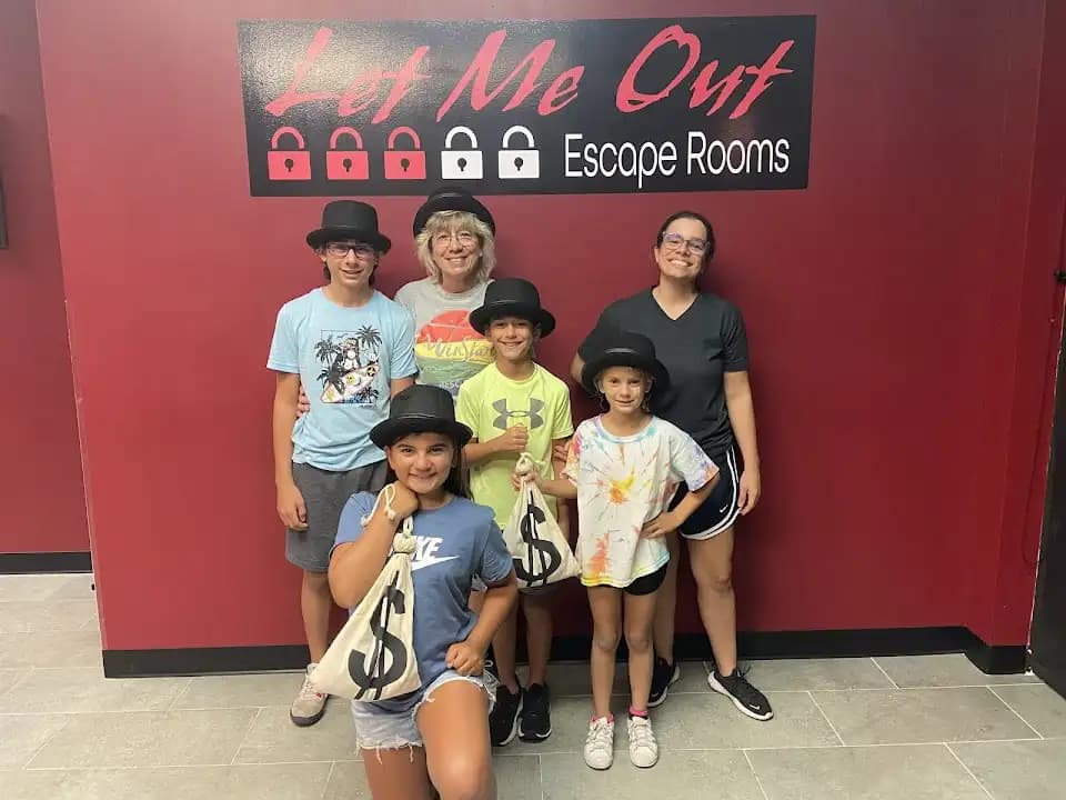 Let Me Out Escape Rooms - Sugar Land image 8