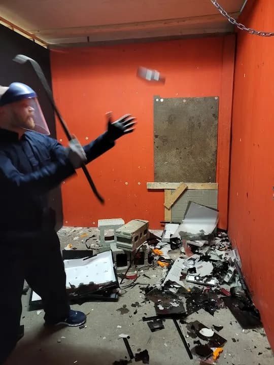 Wreck-It Room Canada Inc. image 4