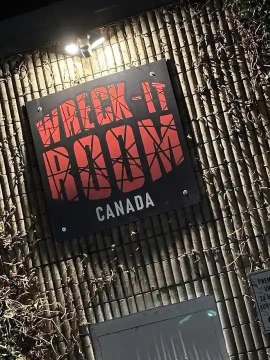 Wreck-It Room Canada Inc. image 8