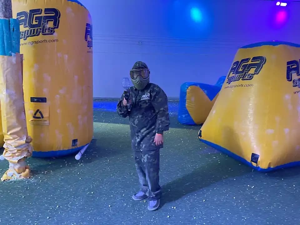 AGR Sports Indoor Paintball, Laser Tag, Gellyball and Axe Throwing image 7