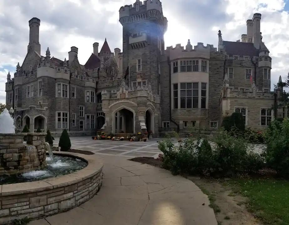 Casa Loma Escape Rooms image 4