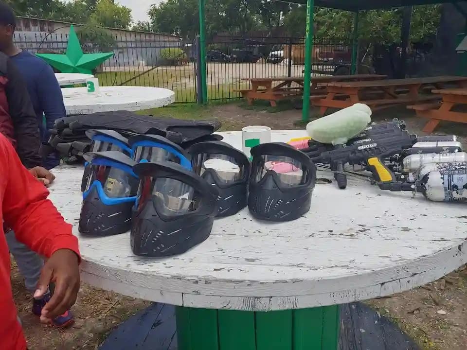 Urban War Zone Paintball image 10