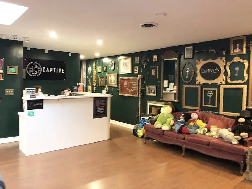 Captive Escape Rooms Downtown Toronto image 4