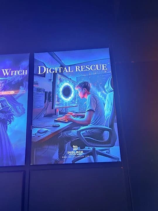 INBLACK Escape room Toronto - Yonge&Wellesley image 7