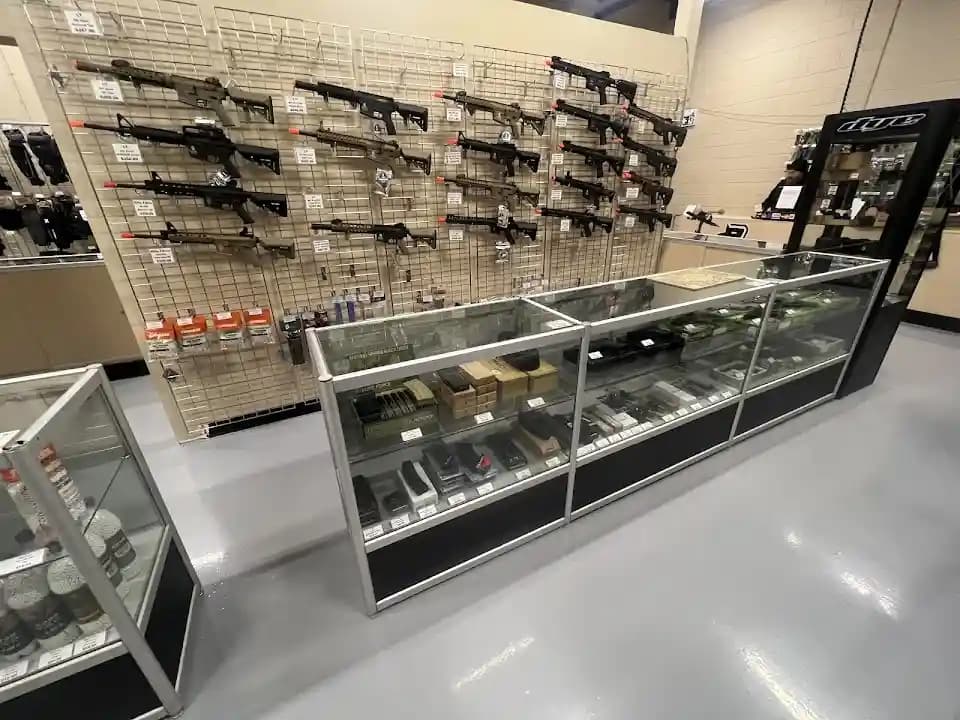 Badlands Paintball & Airsoft Toronto Megastore image 7
