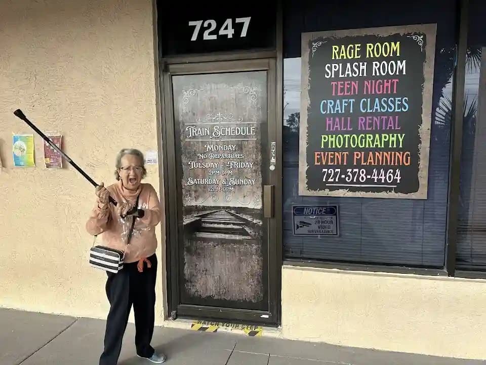 Frustration Station & Entertainment, LLC (Rage Room) (Splatter Room) image 10