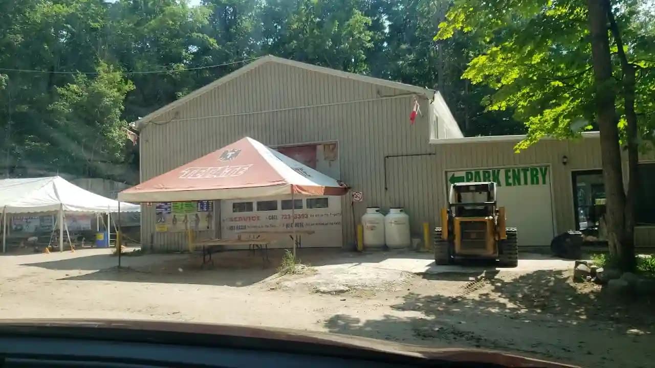 Barrie Paintball image 9