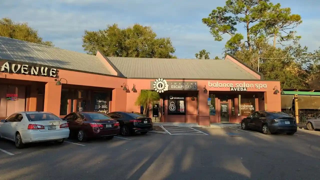 Gamers Excape Tampa - Escape Rooms image 5