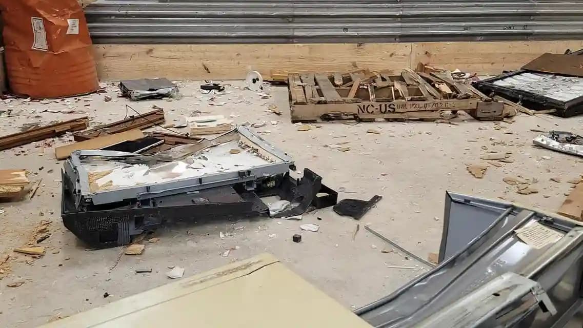 Smash & Grab (Rage Room) image 3