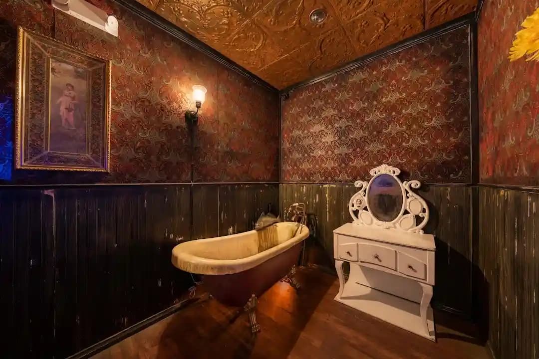 PanIQ Escape Room Austin image 6