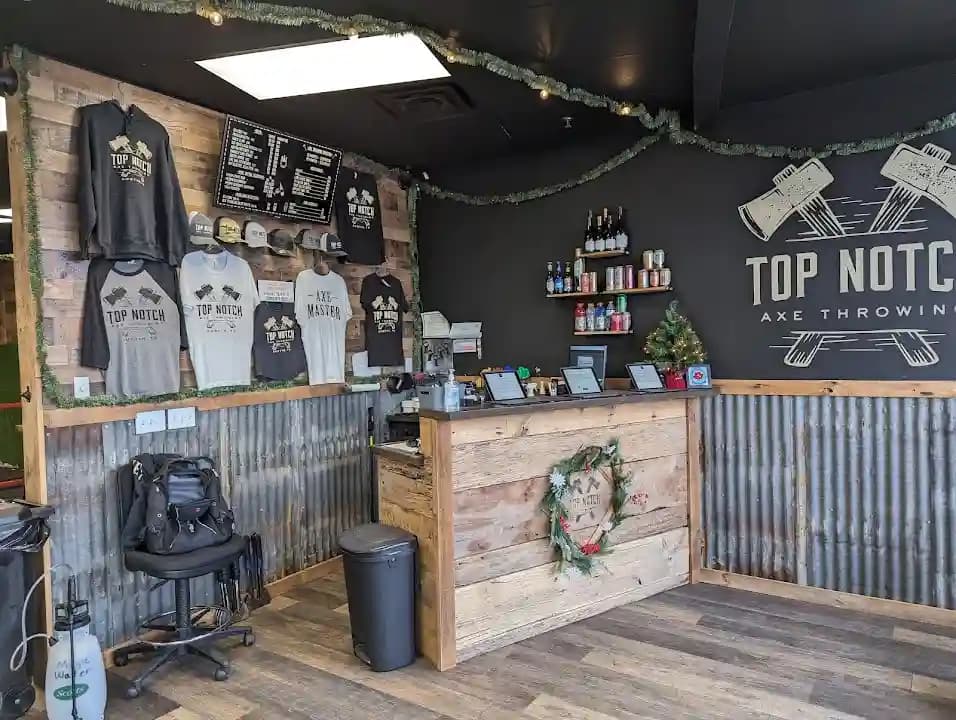 Top Notch Axe Throwing Round Rock image 9