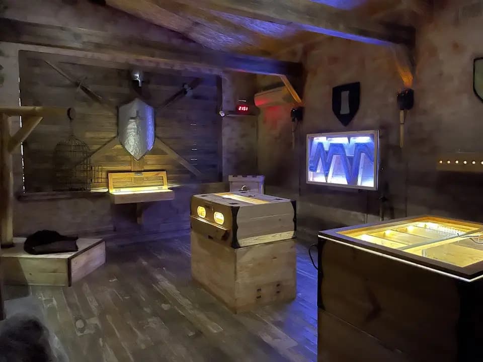 Rush Escape Game - Escape Room Melbourne image 7
