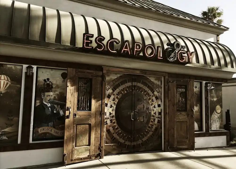 Escapology Escape Rooms San Diego image 4