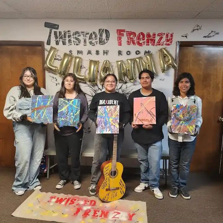 Twisted Frenzy Smash Room image 4