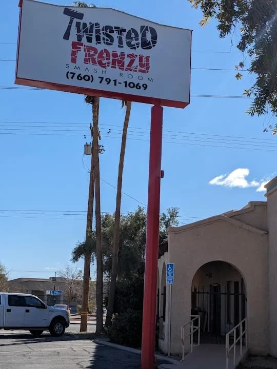 Photo of Twisted Frenzy Smash Room