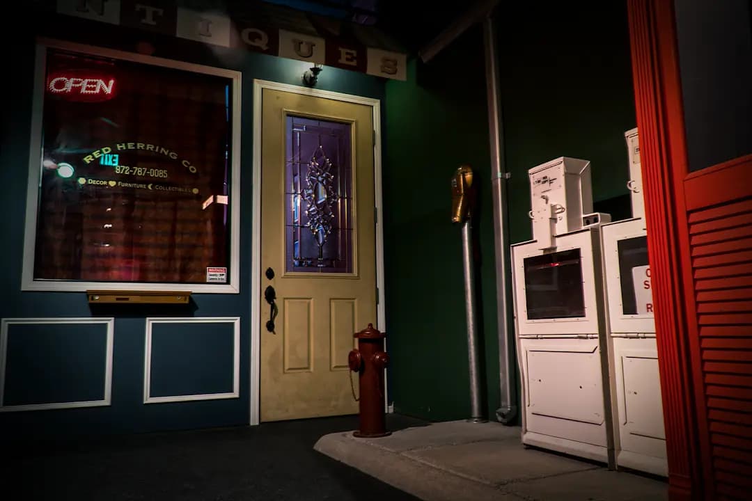 Red Door Escape Room image 4
