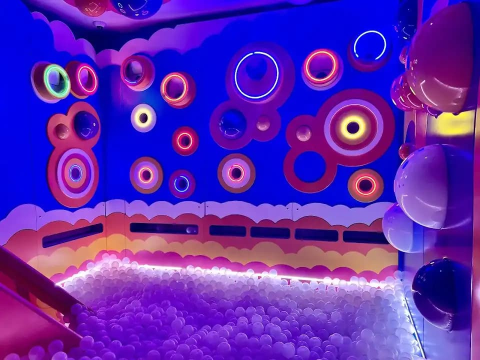 Hijinx Hotel Karrinyup image 3