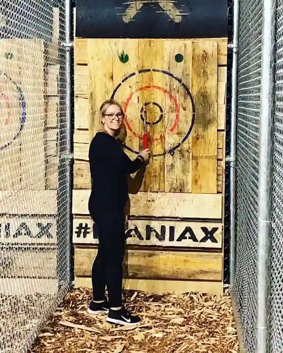 Photo of MANIAX Axe Throwing - NORTHBRIDGE
