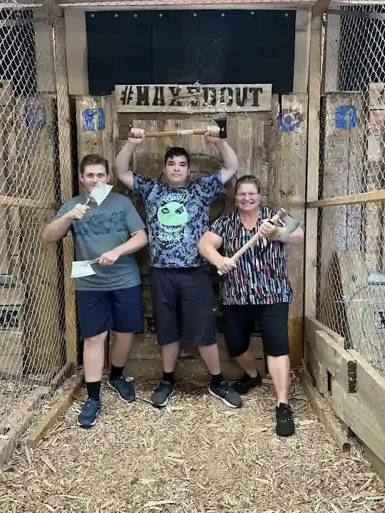 Maxed Out Axe Throwing image 3