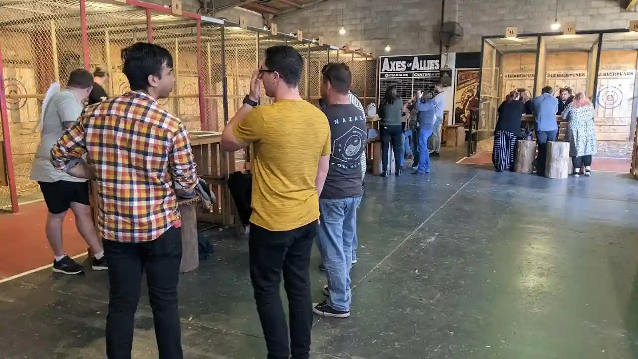 Lumber Punks Axe Throwing Brisbane image 9