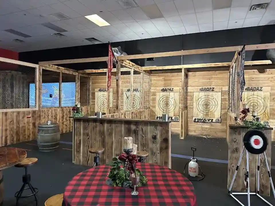 AXESCAPE | AXE THROWING image 7