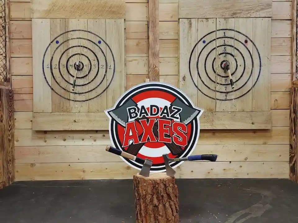 AXESCAPE | AXE THROWING image 8