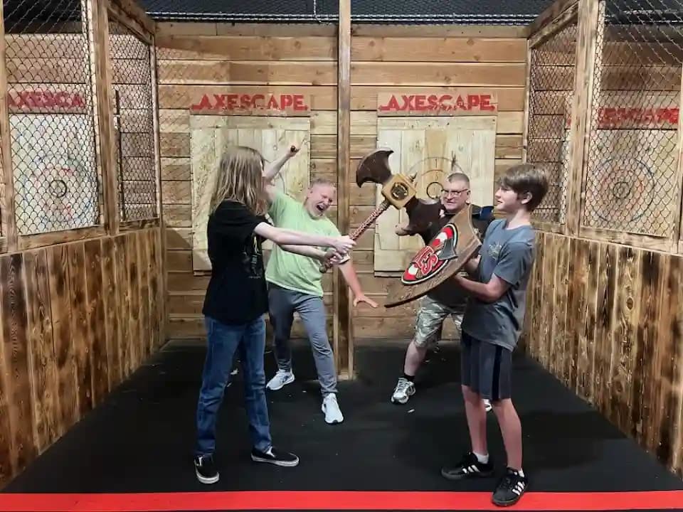 AXESCAPE | AXE THROWING image 10