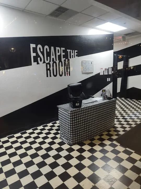 Escape The Room AZ image 3