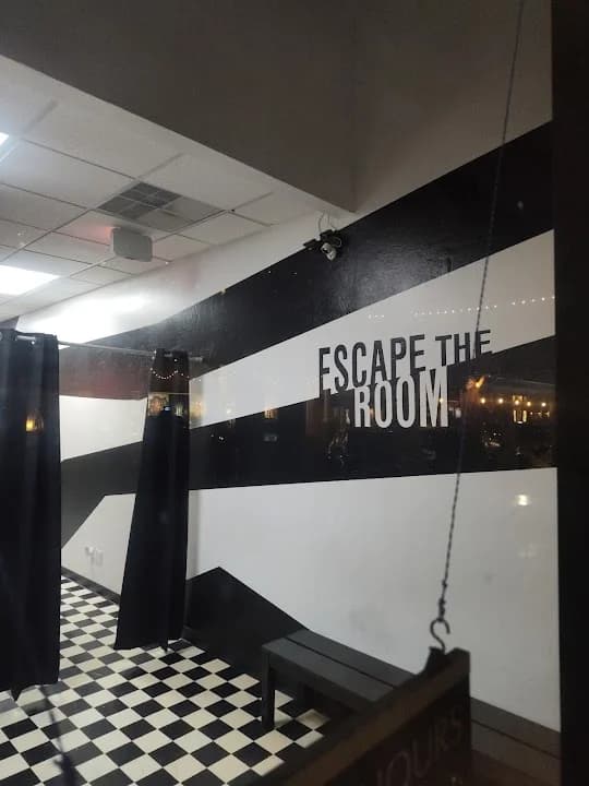 Escape The Room AZ image 6