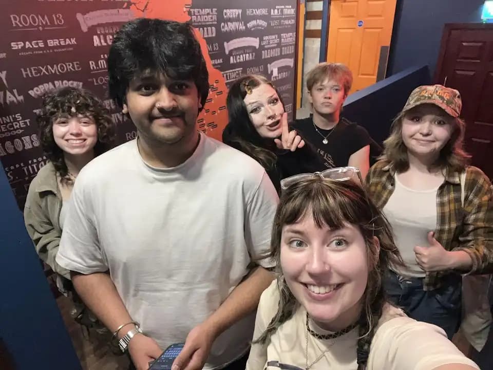 Houdini's Escape Room Experience - Leeds image 8