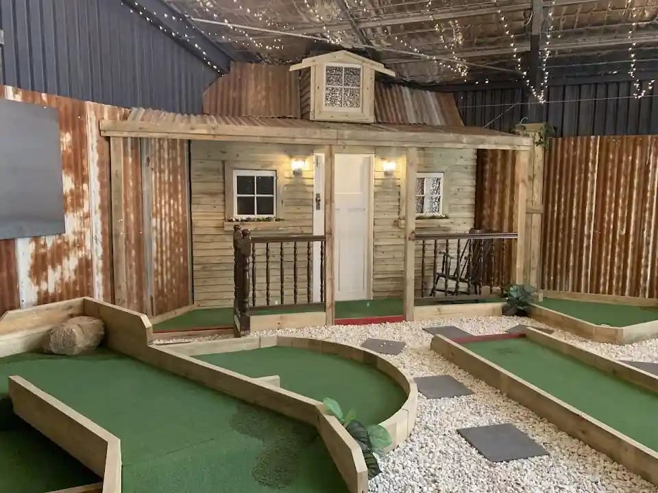 13 Axes Axe Throwing & Rage Rooms Australia image 10