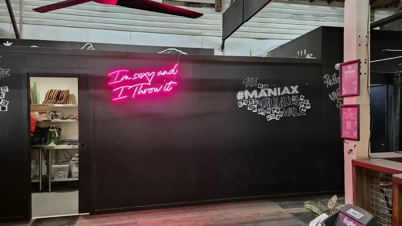 MANIAX Axe Throwing - NEWSTEAD image 7