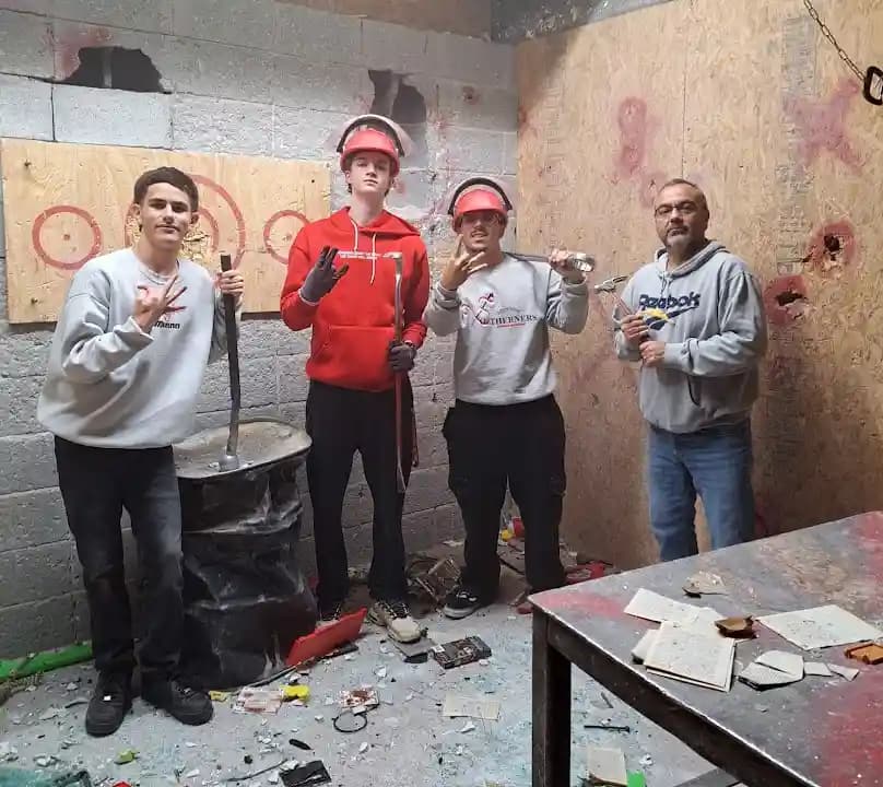 REKT Inc. Newnan (Rage Rooms) image 10