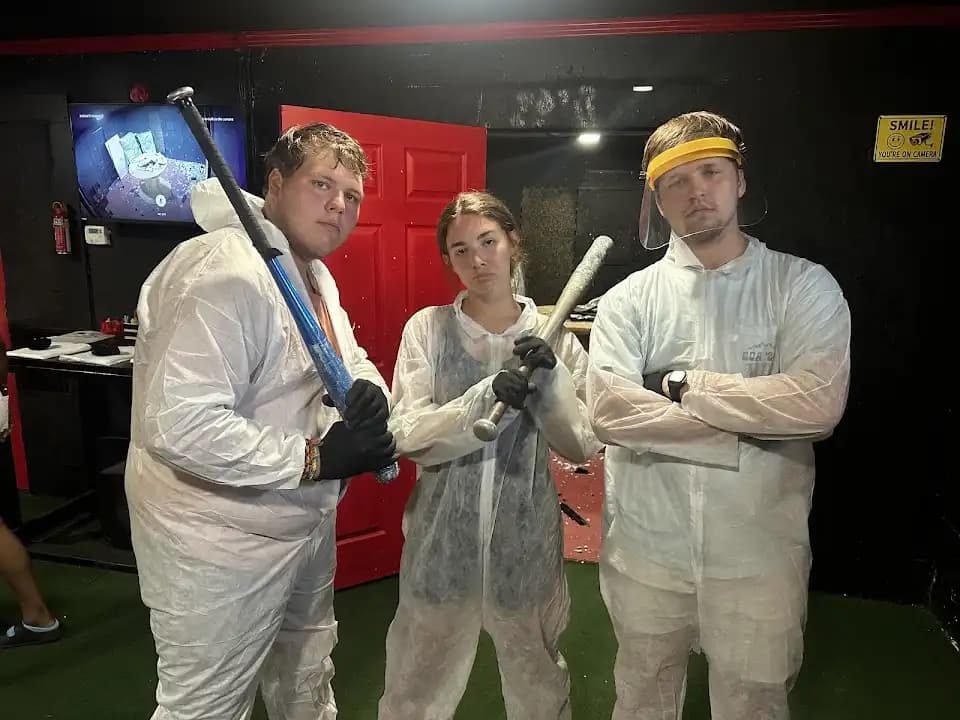 Insanity Rage Room image 7