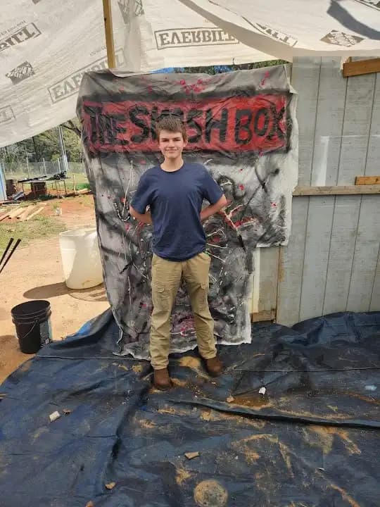 The Smashbox Rage Room image 10