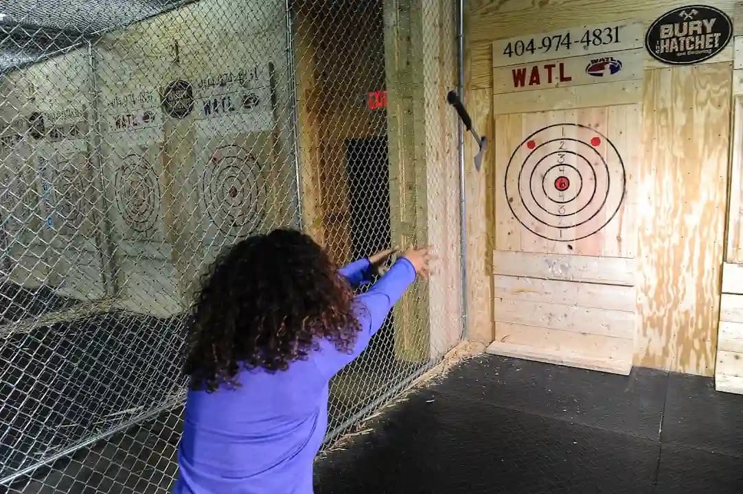 Bury The Hatchet Sandy Springs - Axe Throwing image 5
