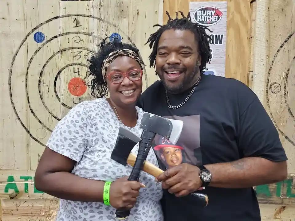 Bury The Hatchet Sandy Springs - Axe Throwing image 9