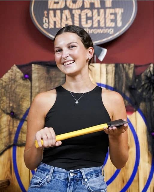 Bury the Hatchet Atlanta - Axe Throwing image 6