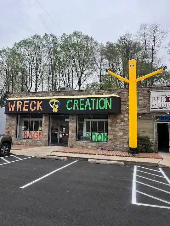 Wreck Creation Rage Room image 2