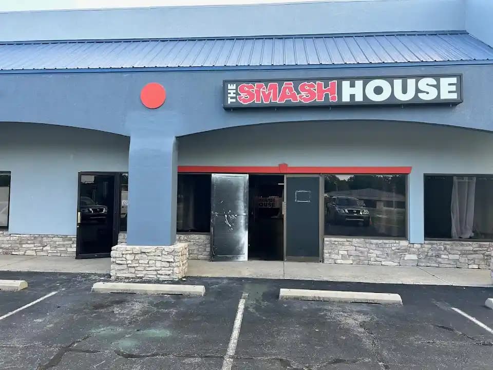 The Smash House image 2