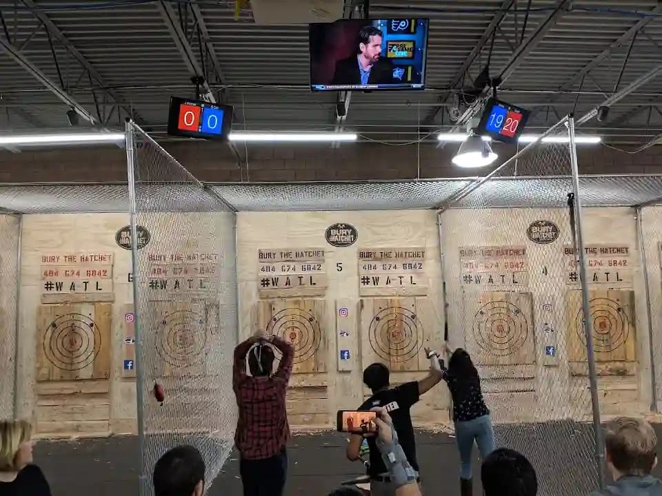 Bury The Hatchet King Of Prussia - Axe Throwing image 4