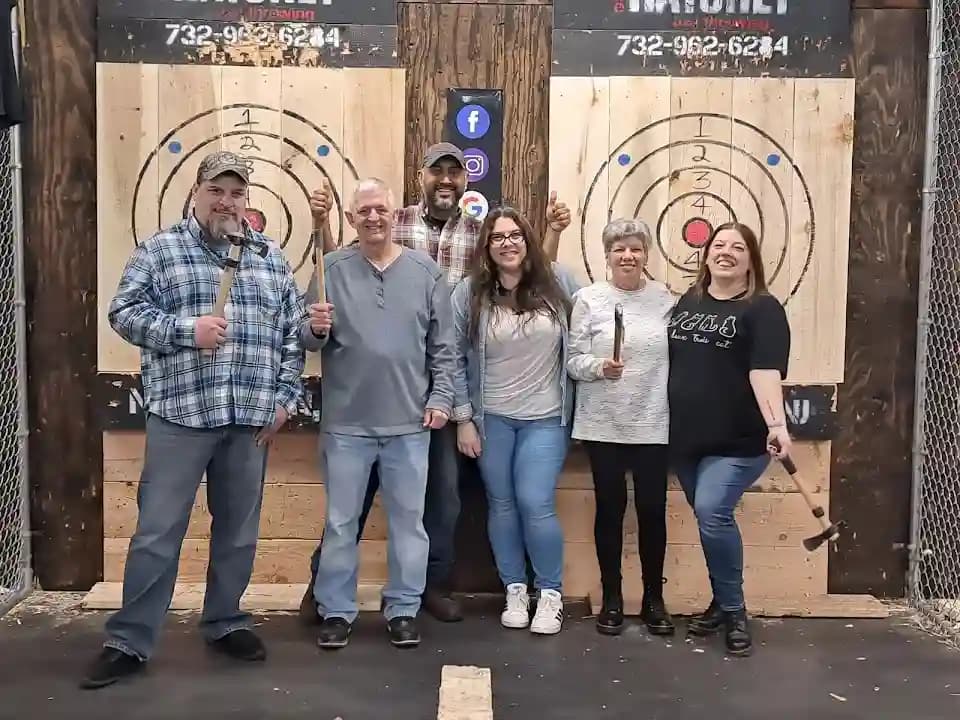 Bury The Hatchet Old Bridge - Axe Throwing image 5
