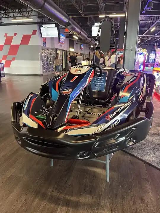 axe throwing experience at Supercharged Entertainment located in New York